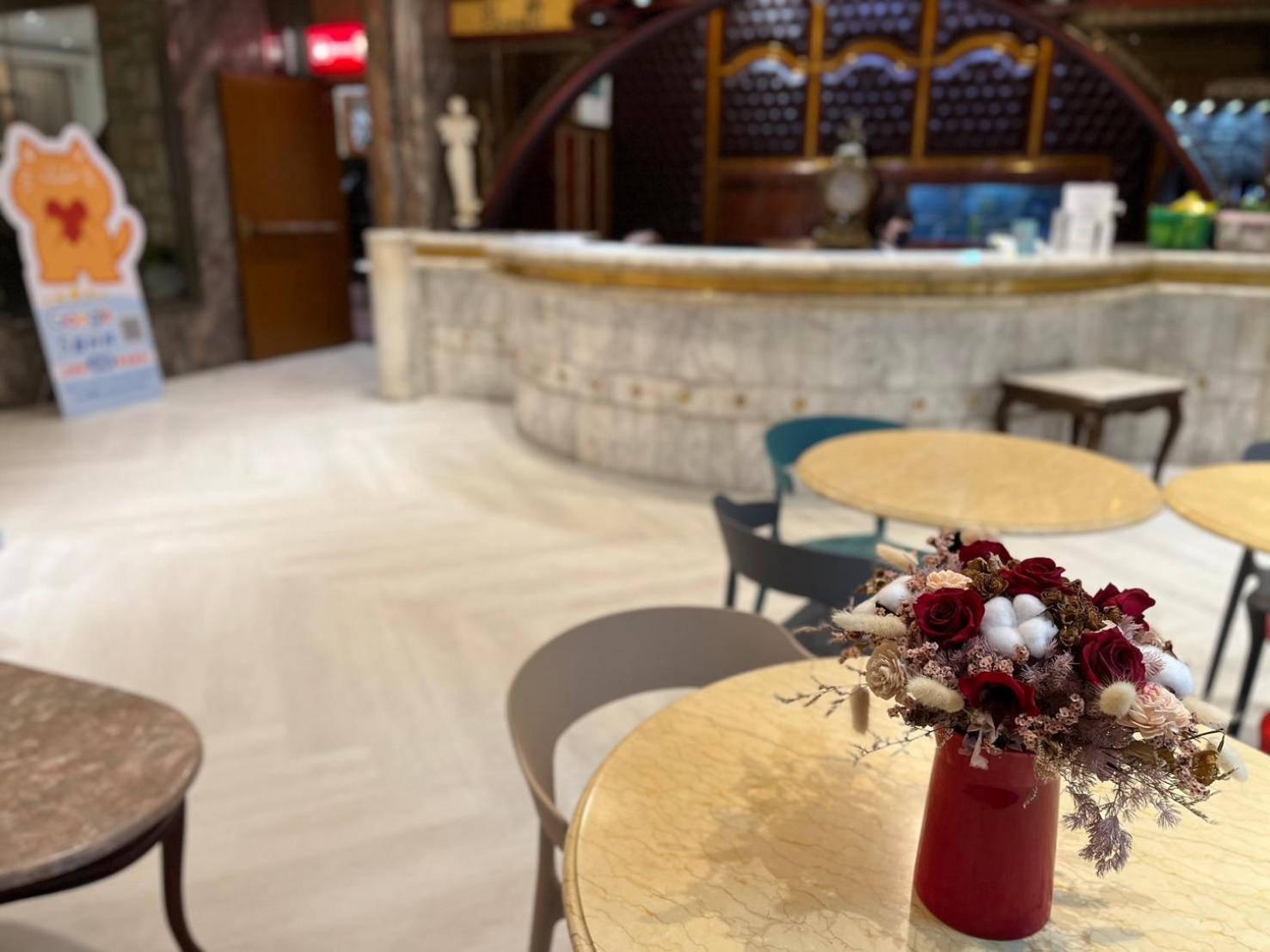 Happiness Hotel Тайпей Екстериор снимка