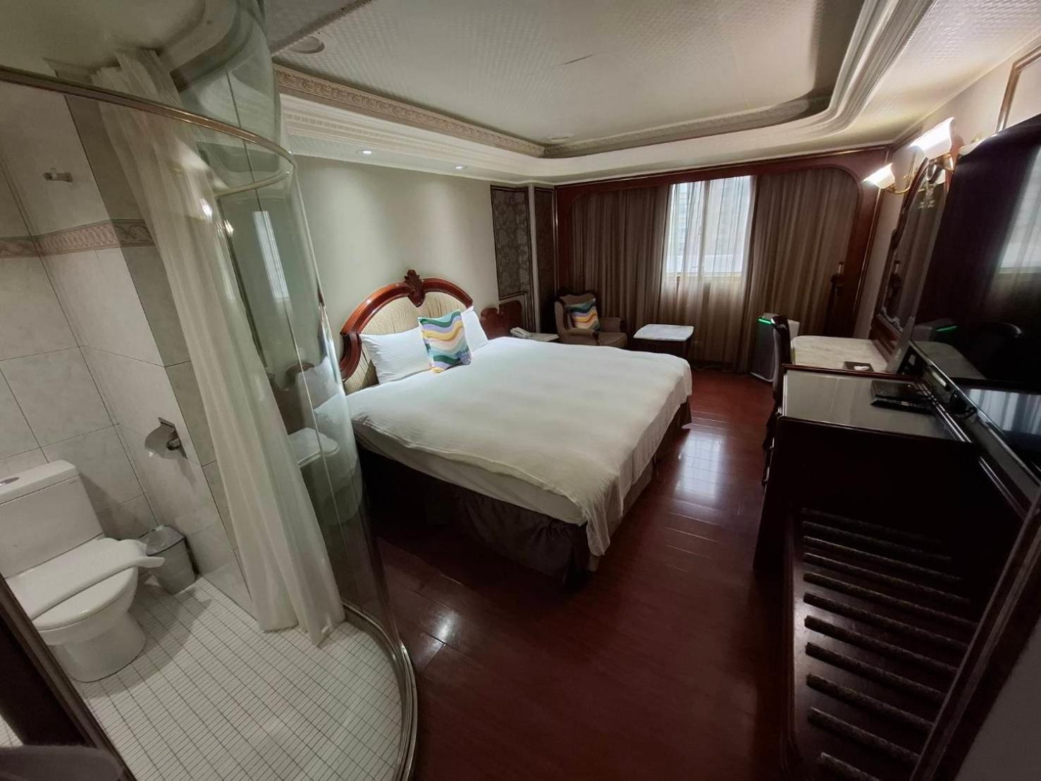 Happiness Hotel Тайпей Екстериор снимка