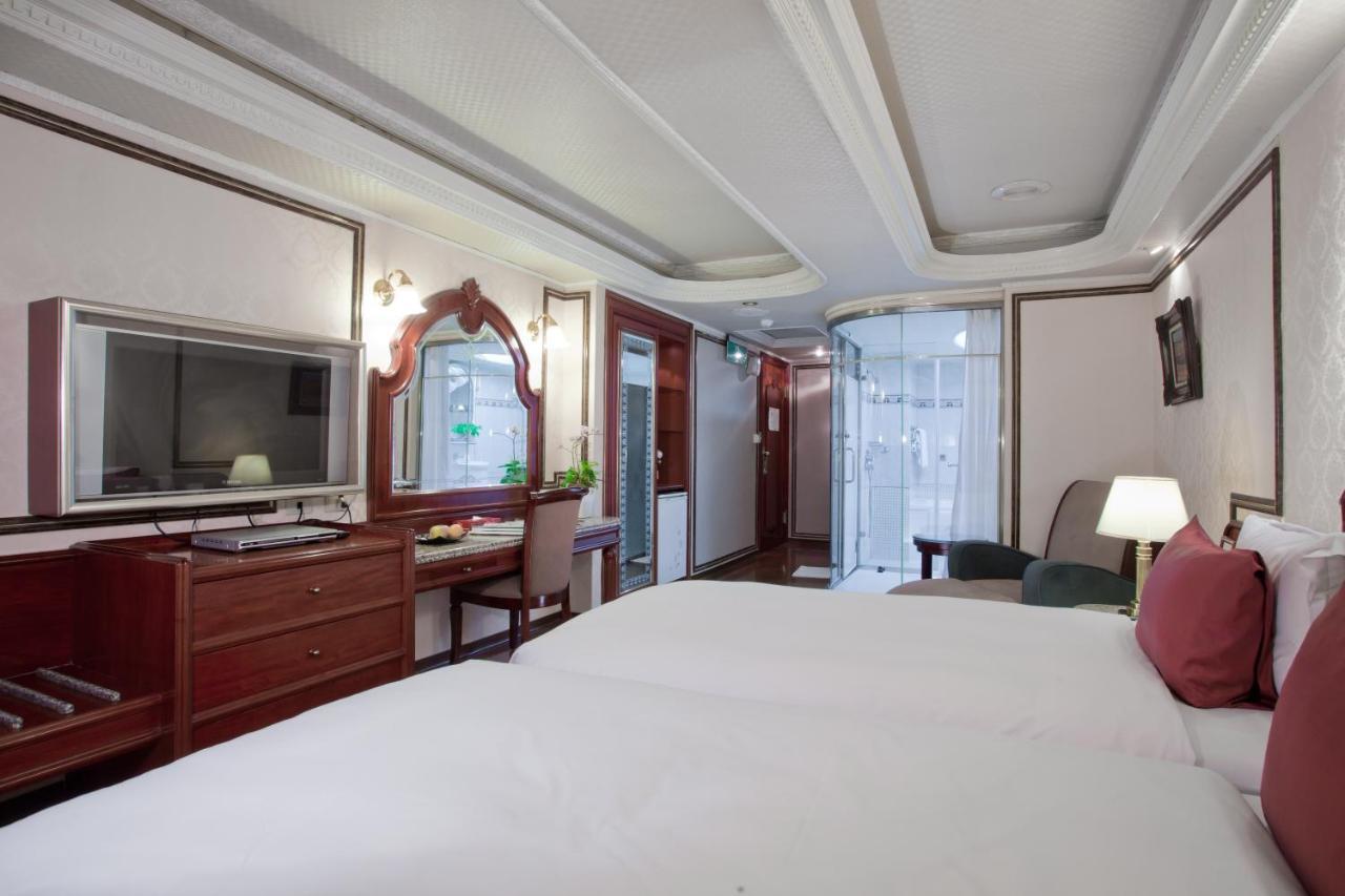 Happiness Hotel Тайпей Екстериор снимка