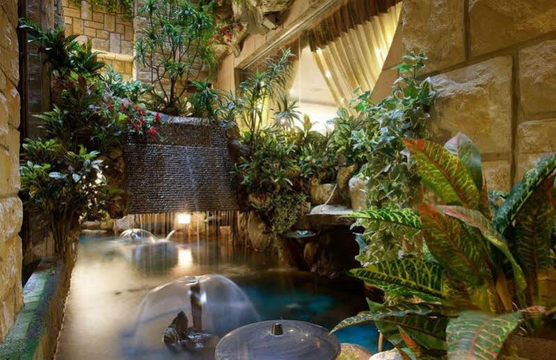 Happiness Hotel Тайпей Екстериор снимка